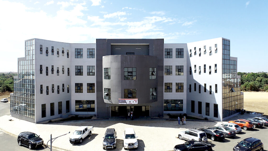 Universités de thies